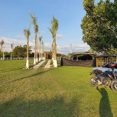 Rancho De Puerto Espejo Agrohotel Armenia  Εξωτερικό φωτογραφία
